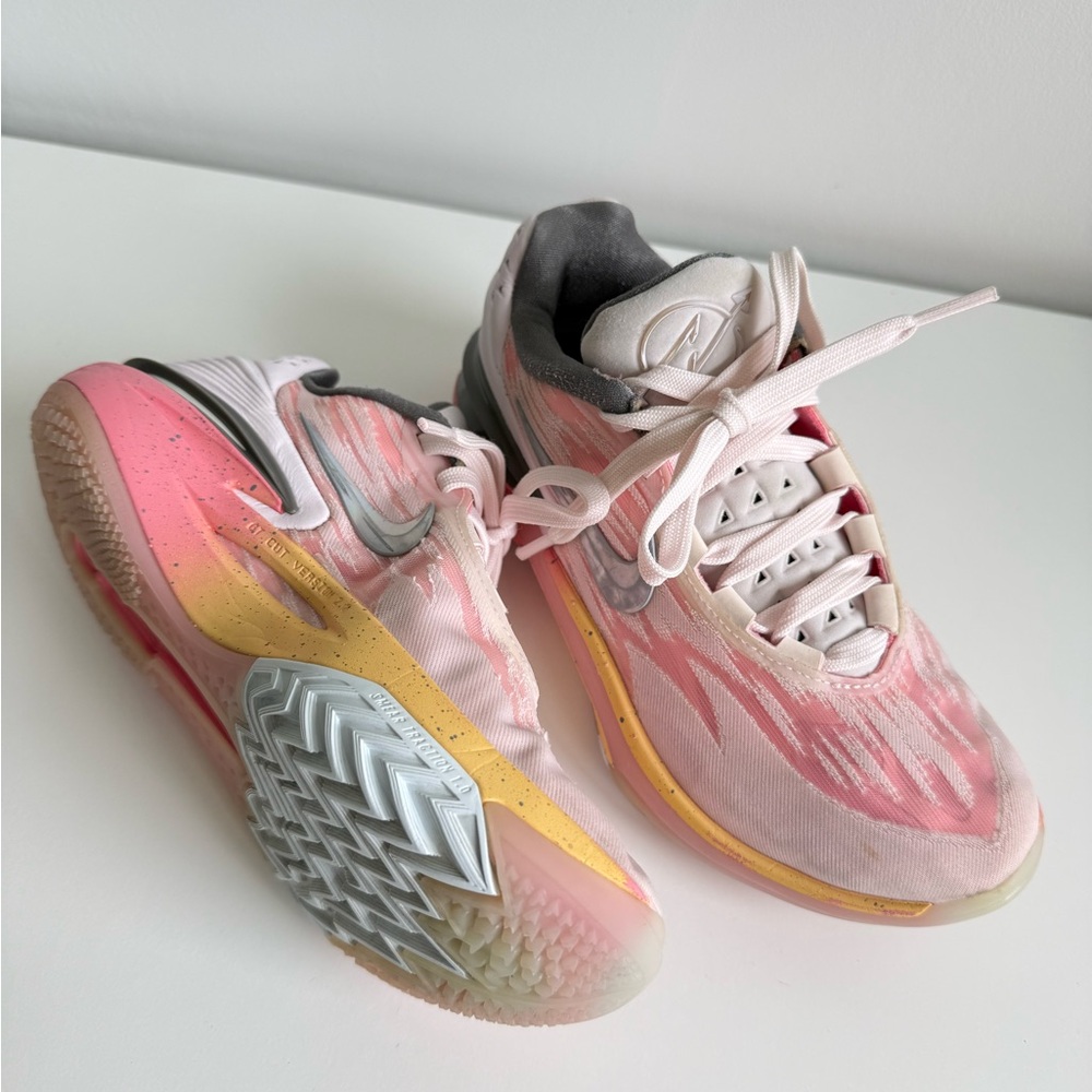 Nike Zoom GT Cut 2 Pearl Pink Kids Size 4